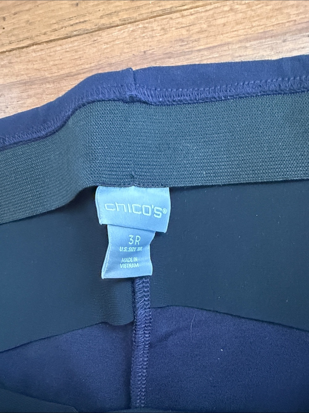 Chico's Navy Pull-On Pants with Elastic Waistband Bundle - Picture 5 of 8